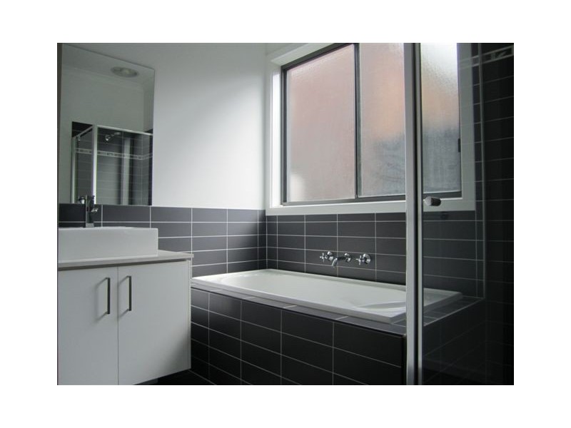 26 Somersby Road, Craigieburn VIC 3064