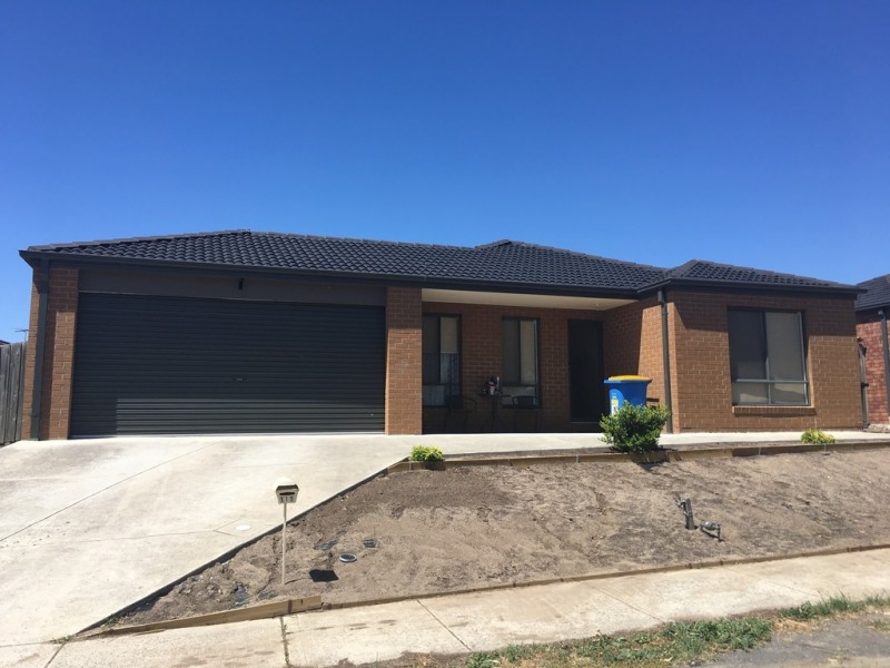 111 Golf View Drive, Craigieburn VIC 3064