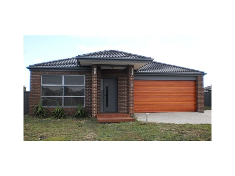 18 Millstream Pass, Craigieburn VIC 3064