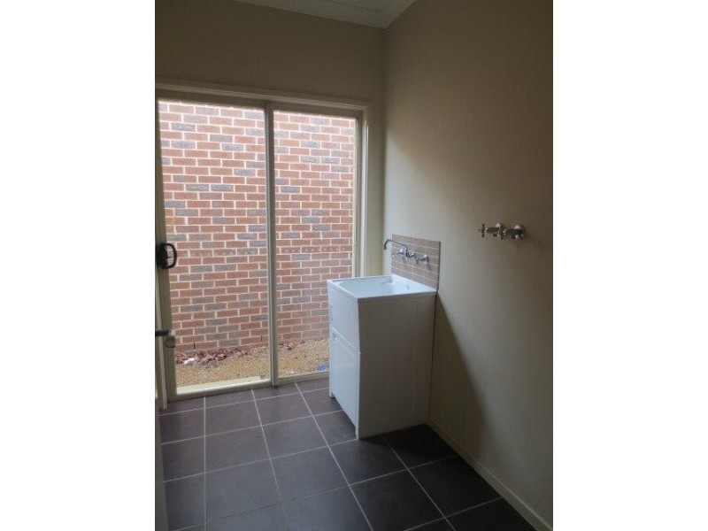 10 Madison Drive, Craigieburn VIC 3064