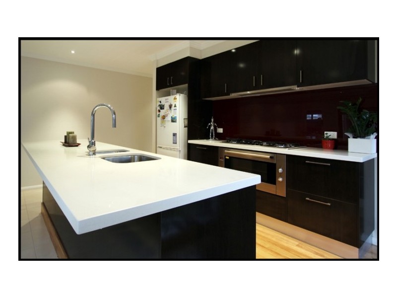 24 Brummel Street, Craigieburn VIC 3064