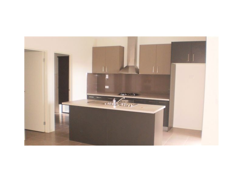 3 Grattan Cove, Craigieburn VIC 3064