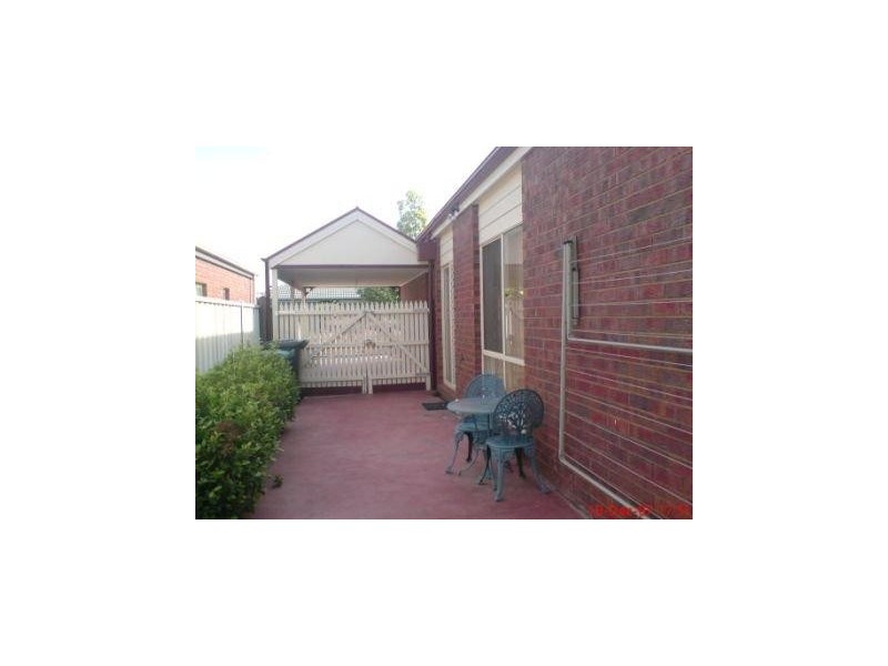 24 Willmott Drive, Craigieburn VIC 3064