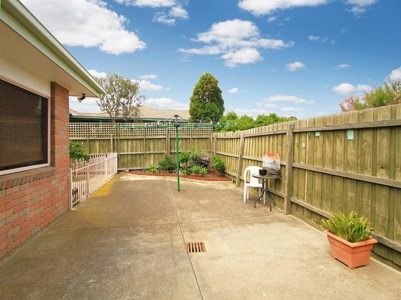 4 Bradworth Street, Craigieburn VIC 3064