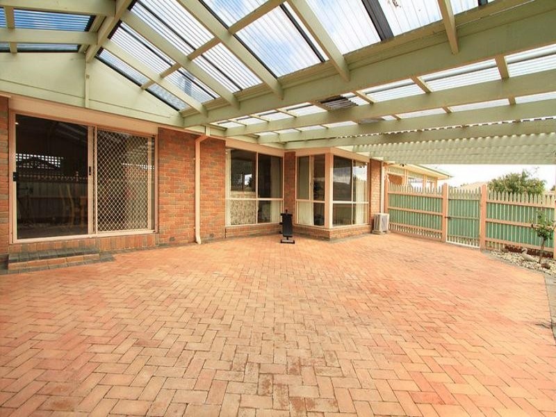 4 Bradworth Street, Craigieburn VIC 3064