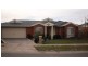 5 Crossdale Green, Craigieburn VIC 3064