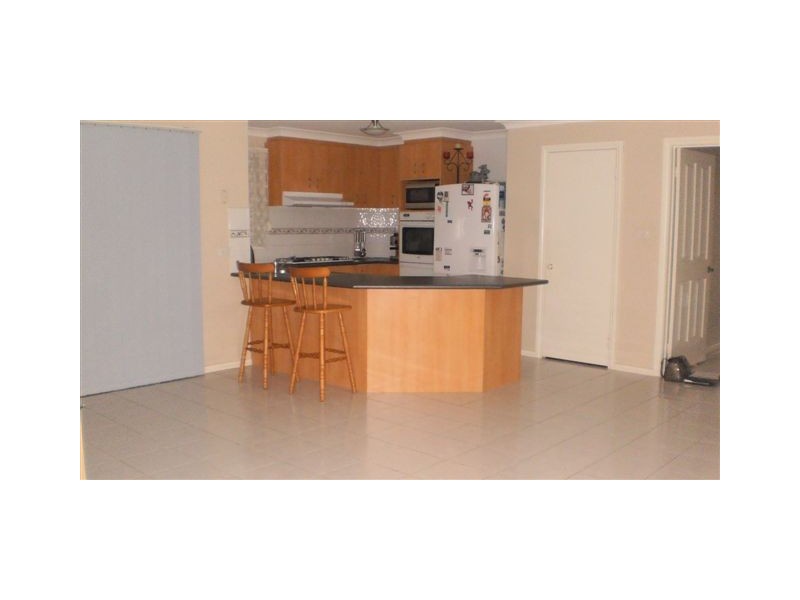 5 Crossdale Green, Craigieburn VIC 3064