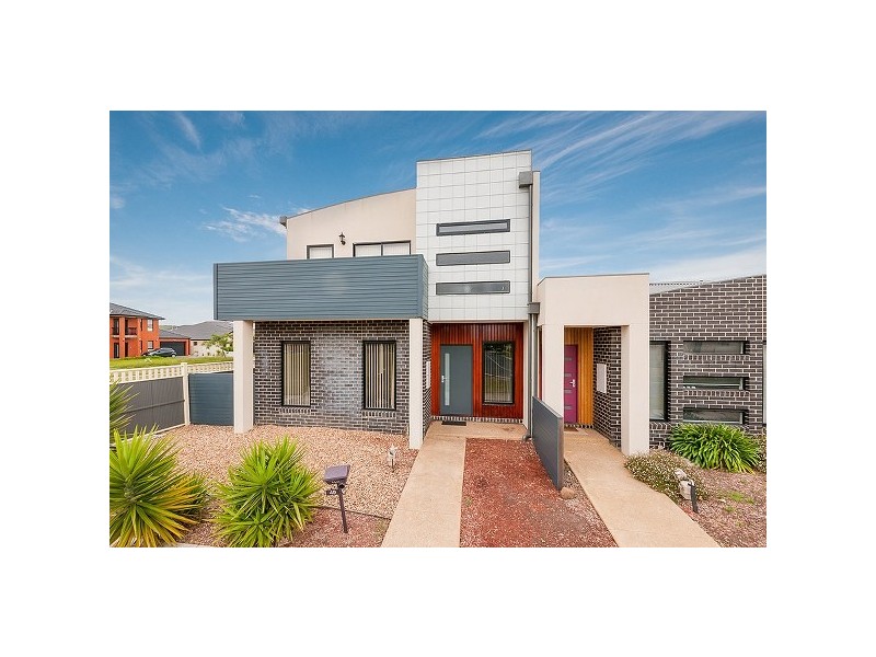 49 Mission Hills Way, Craigieburn VIC 3064