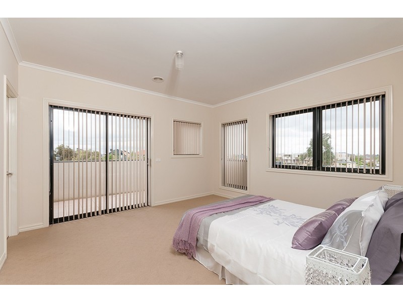 49 Mission Hills Way, Craigieburn VIC 3064
