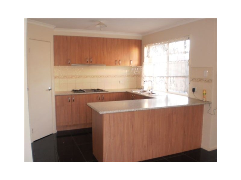 50 Exmouth Rd, Craigieburn VIC 3064