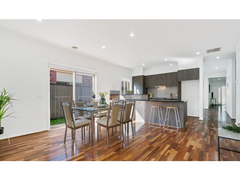 10 Somersby Road, Craigieburn VIC 3064