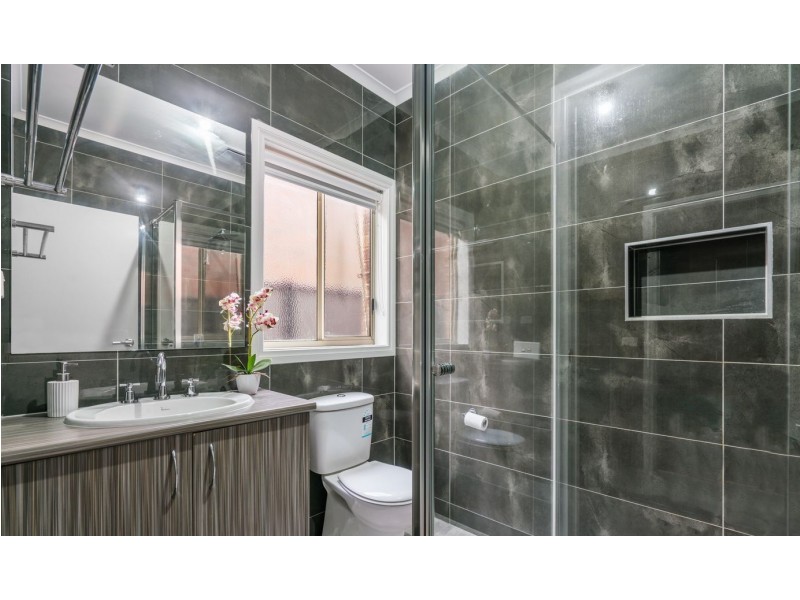 10 Somersby Road, Craigieburn VIC 3064