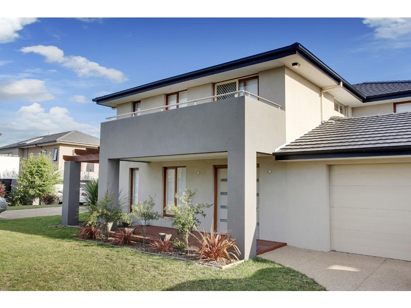 25 Whitewater Court, Sandhurst VIC 3977