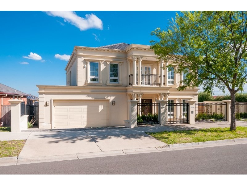 37 Royal Terrace, Craigieburn VIC 3064