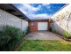 32 Amesbury Avenue, Craigieburn VIC 3064