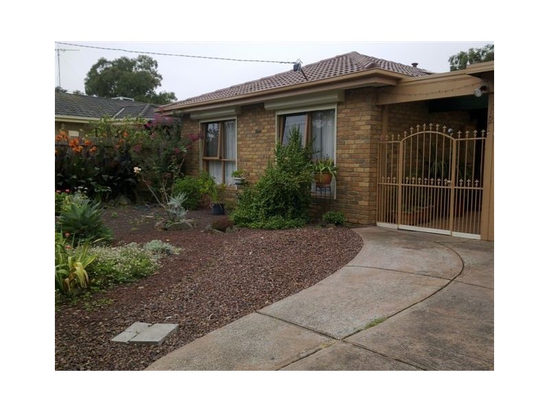 25 Mitford Crescent, Craigieburn VIC 3064