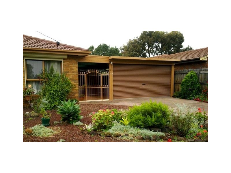 25 Mitford Crescent, Craigieburn VIC 3064