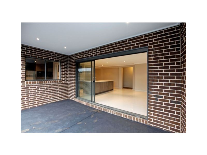 54 Bridgehaven Way, Craigieburn VIC 3064