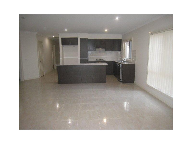 39 Corringa Way, Craigieburn VIC 3064