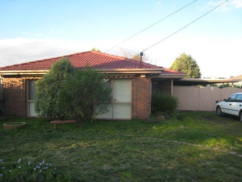 3 Parton Place, Craigieburn VIC 3064