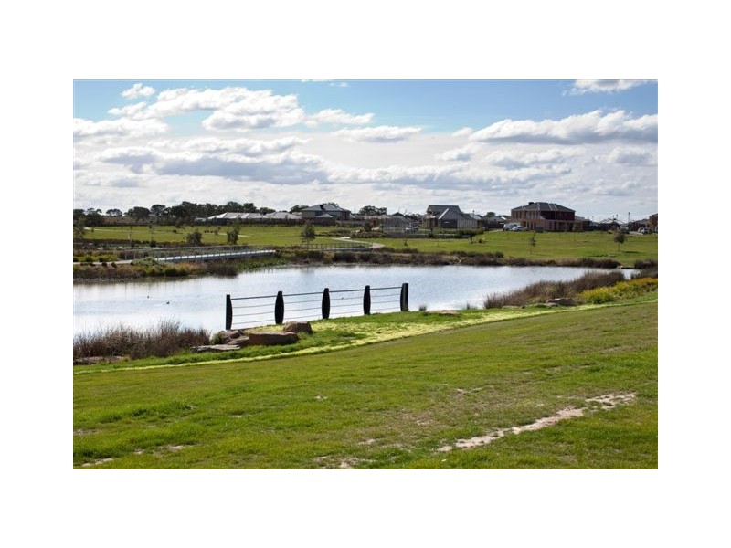 Unit 7/2 Burrora Way, Craigieburn VIC 3064