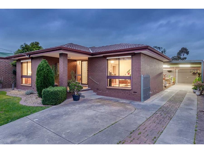 16 Carlisle Street, Craigieburn VIC 3064