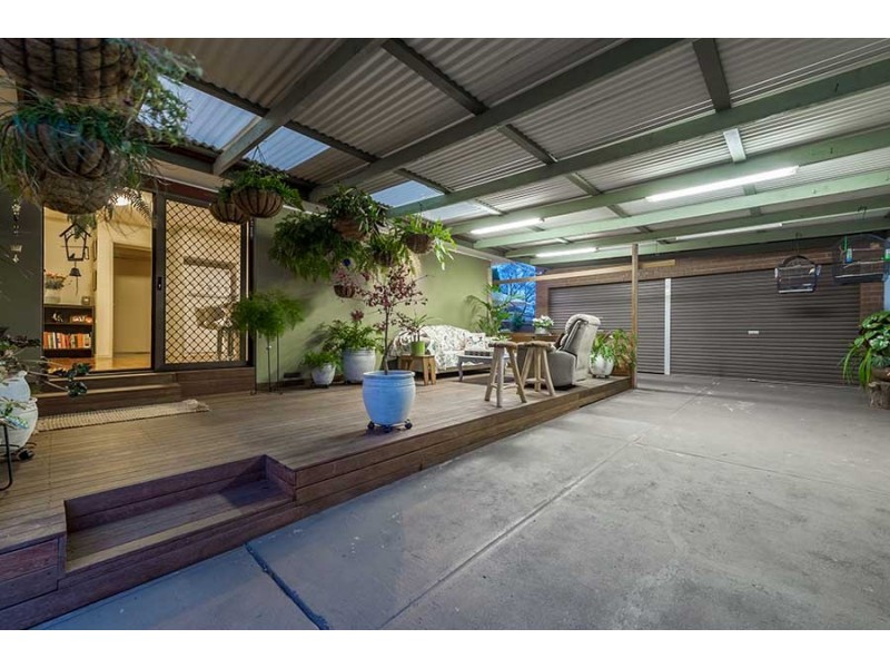 16 Carlisle Street, Craigieburn VIC 3064