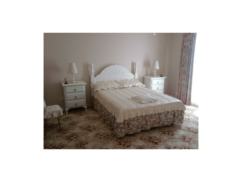 7 Delphinius Crescent, Roxburgh Park VIC 3064