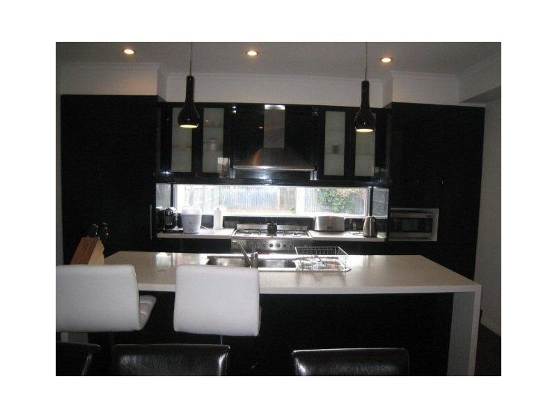 7 Brearley Place, Roxburgh Park VIC 3064