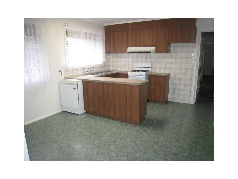 79 Wattleglen Street, Craigieburn VIC 3064