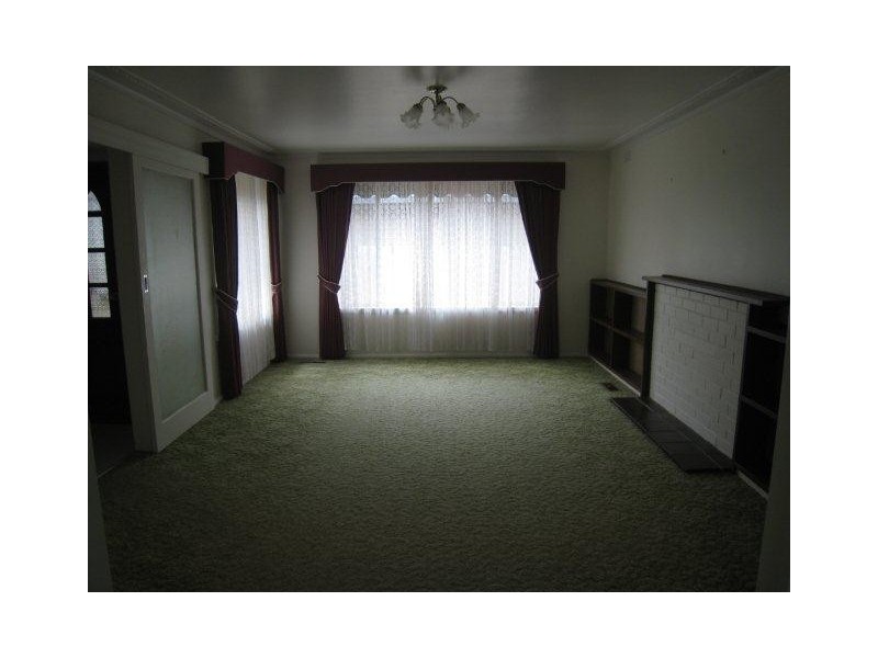 79 Wattleglen Street, Craigieburn VIC 3064