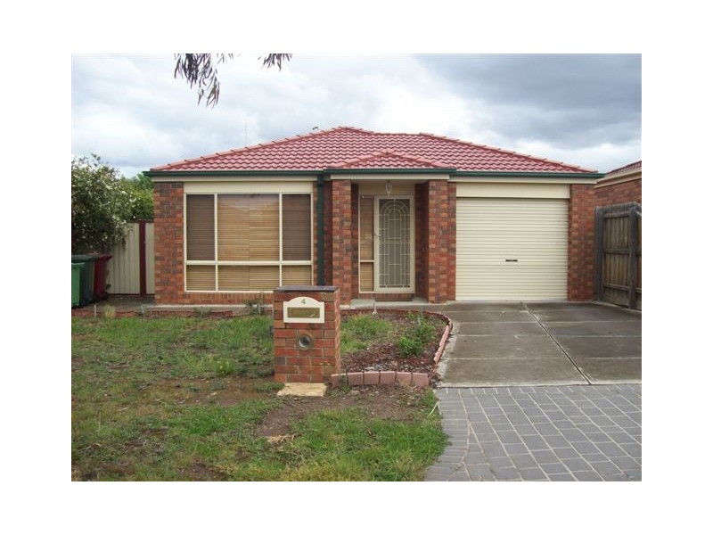 4 Mekong Place, Roxburgh Park VIC 3064