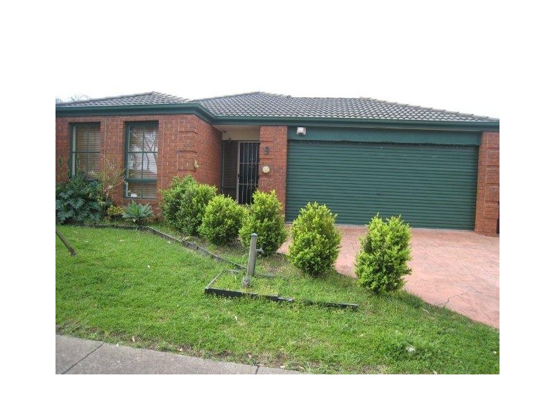 9  Mc Kenzie Cres, Roxburgh Park VIC 3064