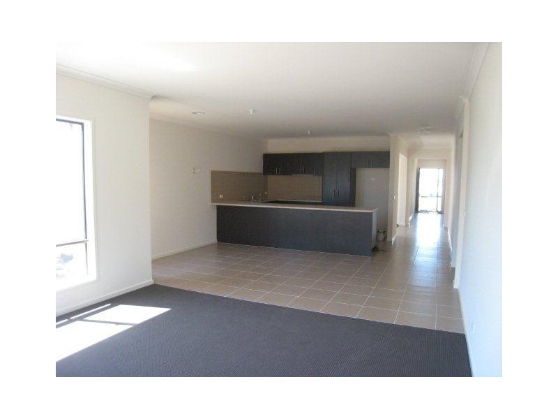 25 Domain Way, Craigieburn VIC 3064