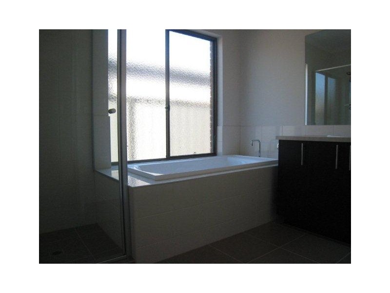 25 Domain Way, Craigieburn VIC 3064
