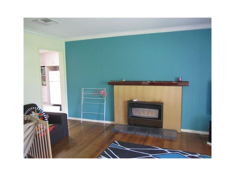 38 Dianne Avenue, Craigieburn VIC 3064