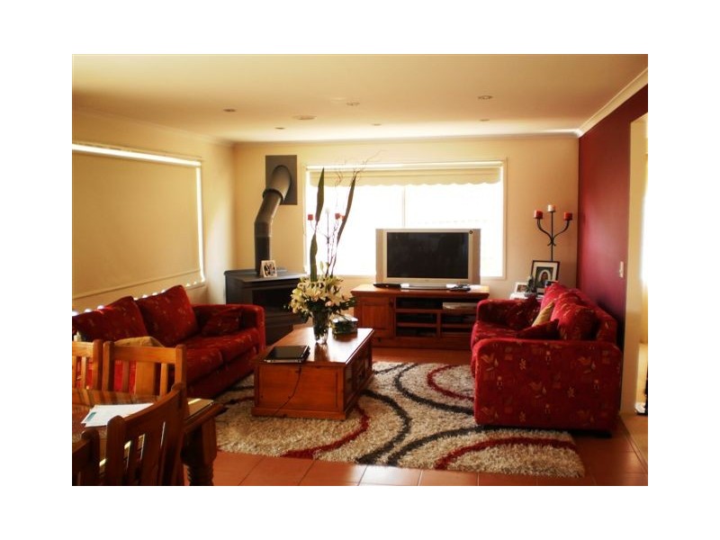 126 Mcpherson Boulevard, Roxburgh Park VIC 3064