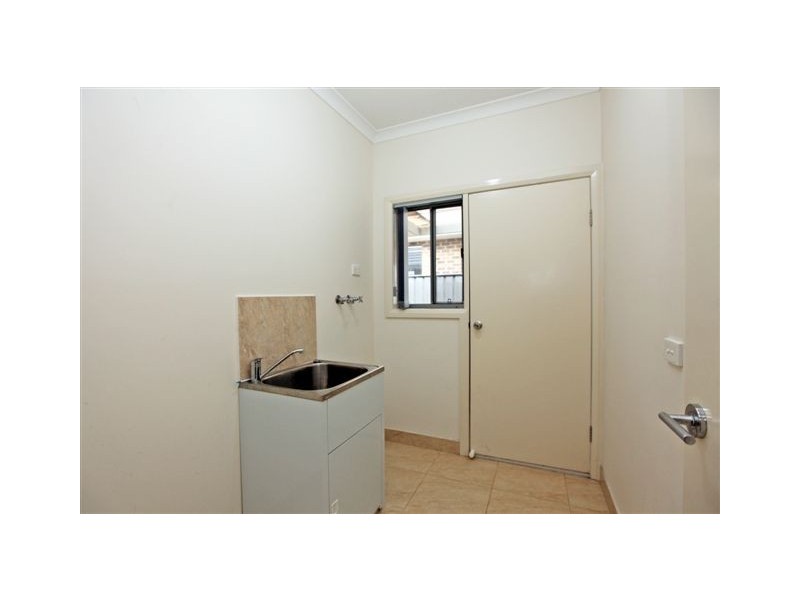 8  Waterway Street, Craigieburn VIC 3064