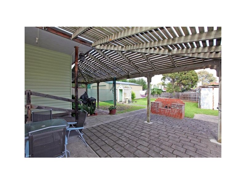 15 Galeka Street, Coburg North VIC 3058