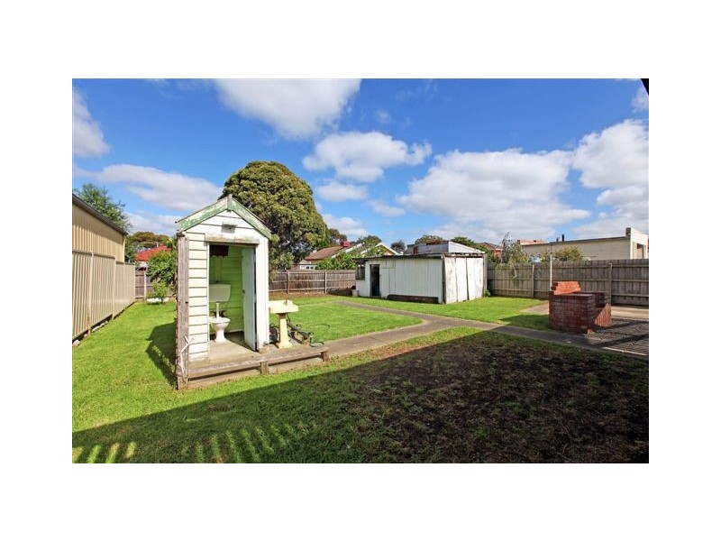 15 Galeka Street, Coburg North VIC 3058