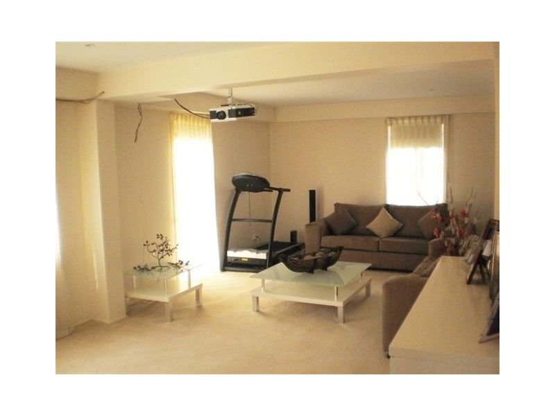 126 Mcpherson Boulevard, Roxburgh Park VIC 3064