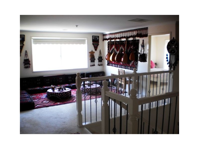 126 Mcpherson Boulevard, Roxburgh Park VIC 3064