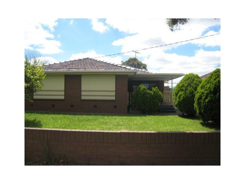 76 Hanson Road, Craigieburn VIC 3064