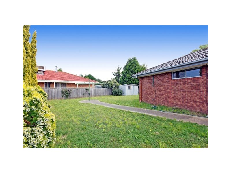 3 Bradworth Street, Craigieburn VIC 3064