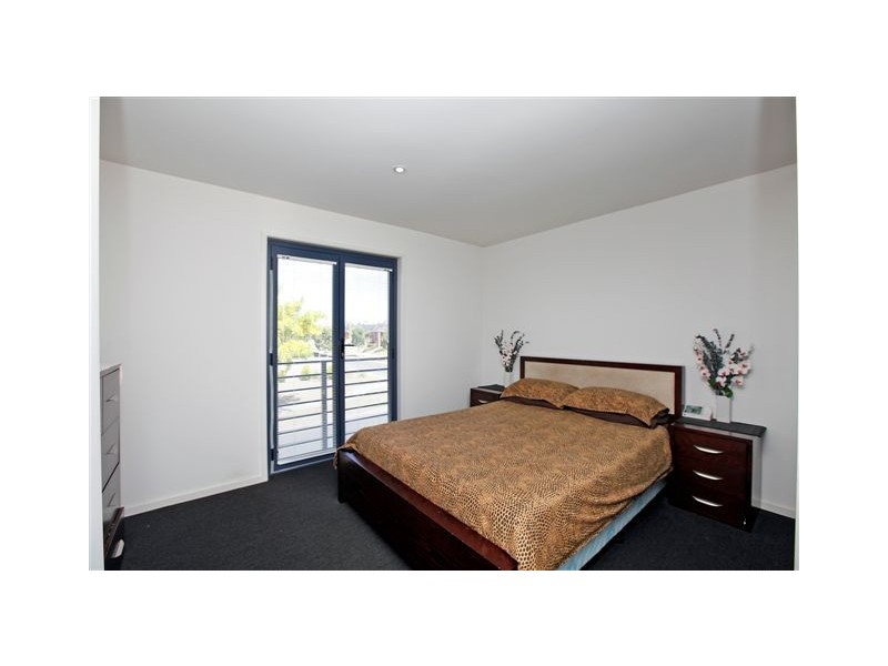 10 Gunning Lane, Craigieburn VIC 3064