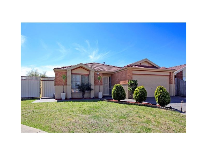 20 McNamara Avenue, Roxburgh Park VIC 3064