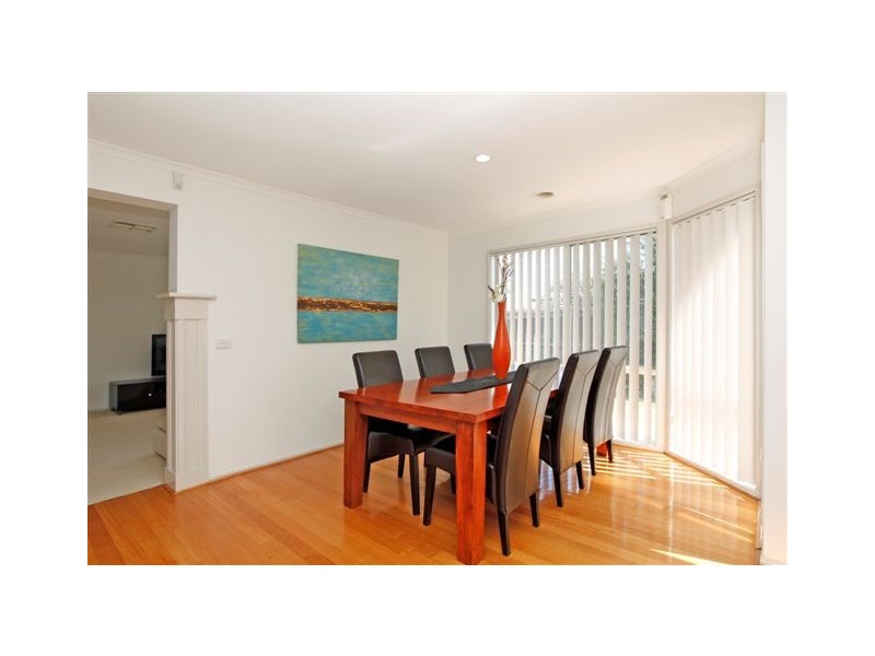 20 McNamara Avenue, Roxburgh Park VIC 3064