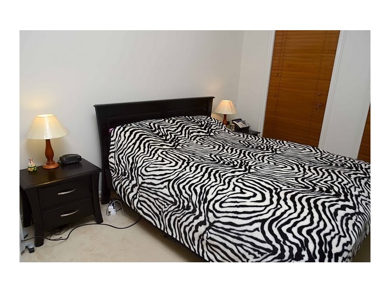 36 Chelsworth Loop, Craigieburn VIC 3064