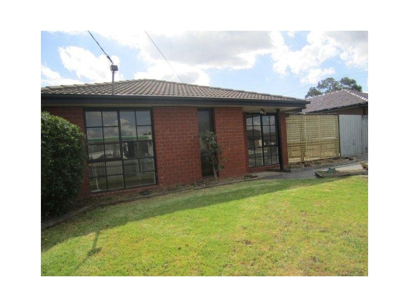 71 Hanson Road, Craigieburn VIC 3064