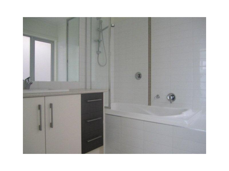 105 Creekwood Drive, Craigieburn VIC 3064